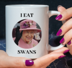 Queen Elizabeth I EAT SWANS Meme Mug